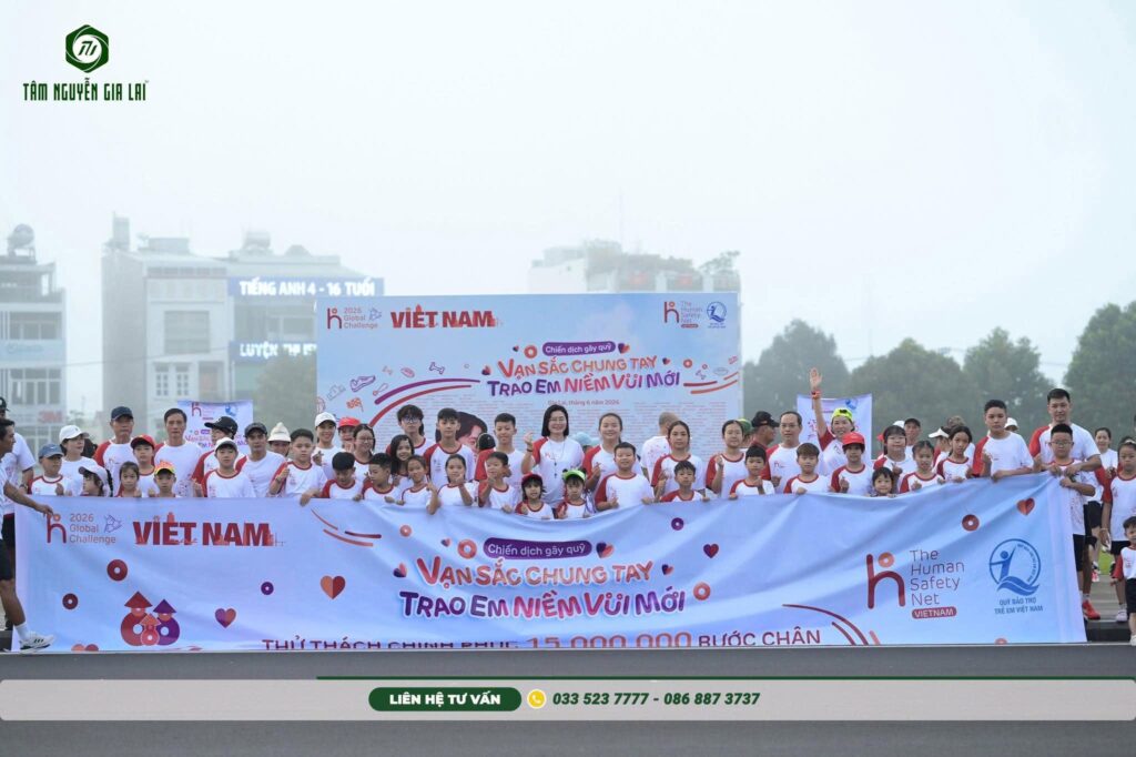 200 áo trong 2 ngày cho giải chạy Generali Gia Lai