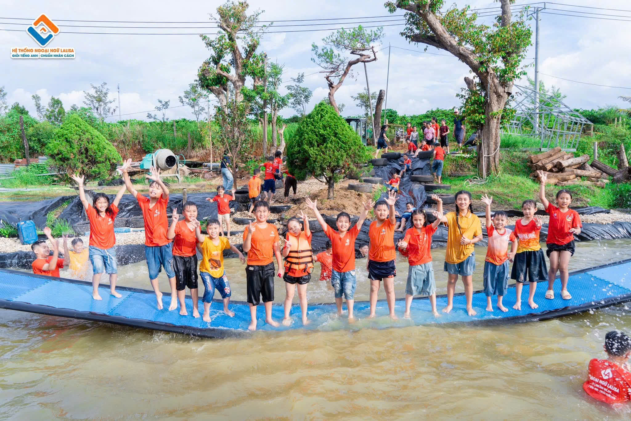 ao-thun-dong-phuc