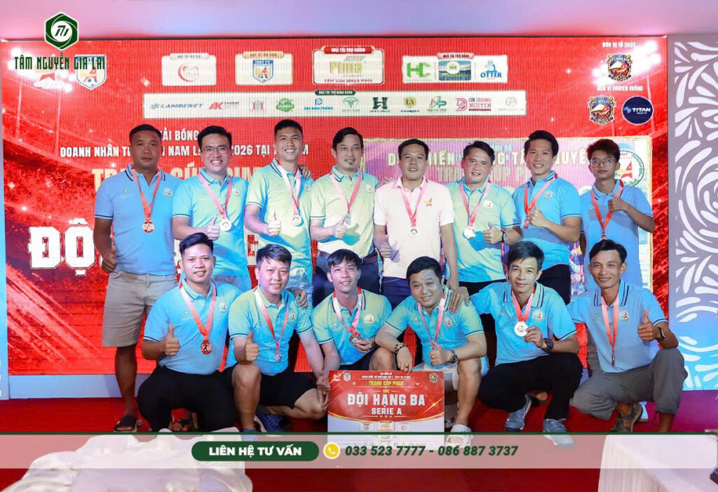 tam-nguyen-gia-lai-dong-hanh-cung-clb-bong-da-doanh-nhan-tre-mien-trung-tay-nguyen